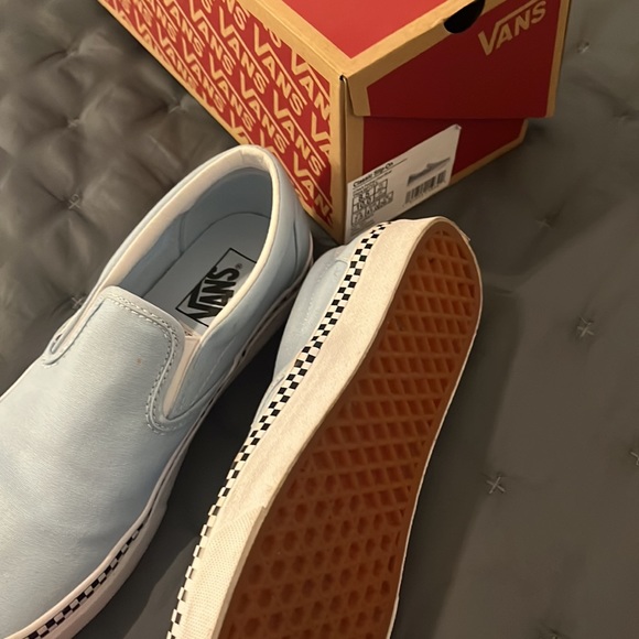 Vans classic slip on shoes - Picture 3 of 6